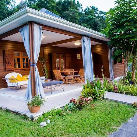 Villa A Rabica - Extrait De Cafe Пуэнт-Нуар Экстерьер фото